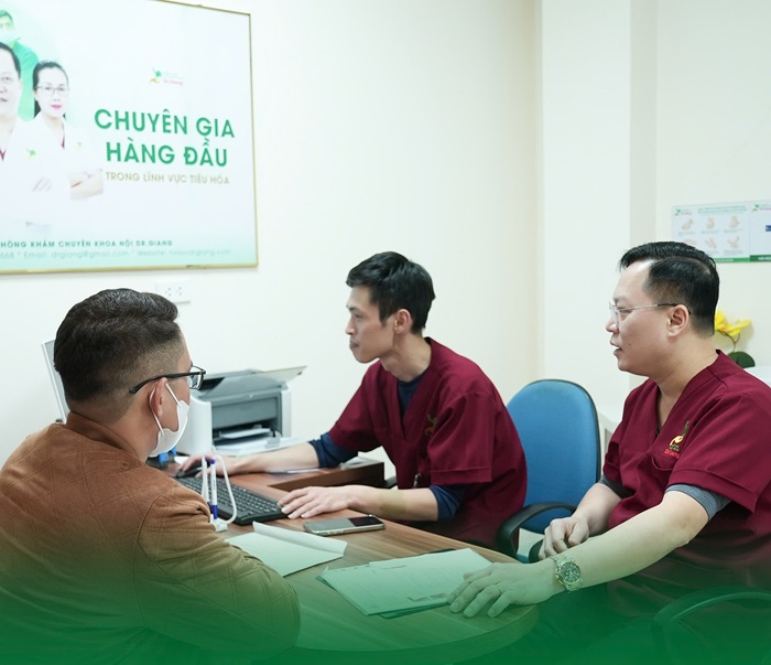 Bác sĩ tư vấn chăm sóc kỹ càng sau khi nội soi tại tiêu hóa Việt