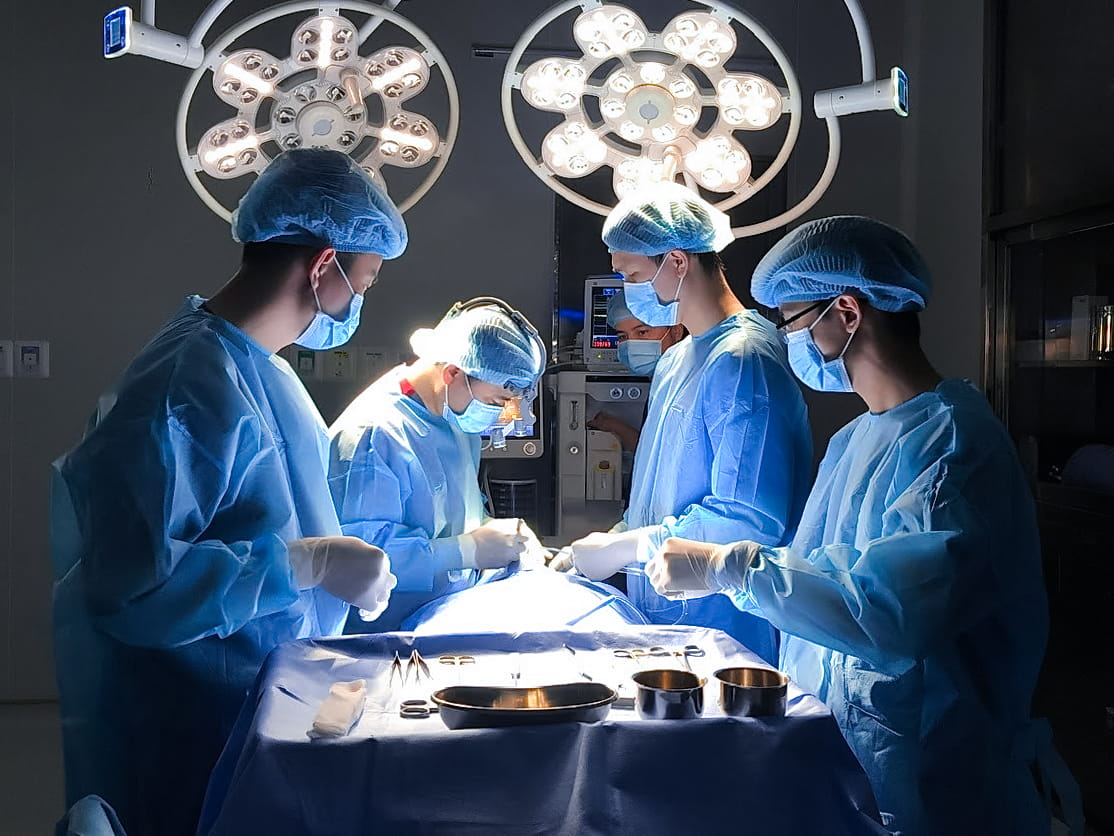 phòng phẫu thuật khép kín, vô trùng tại kangnam